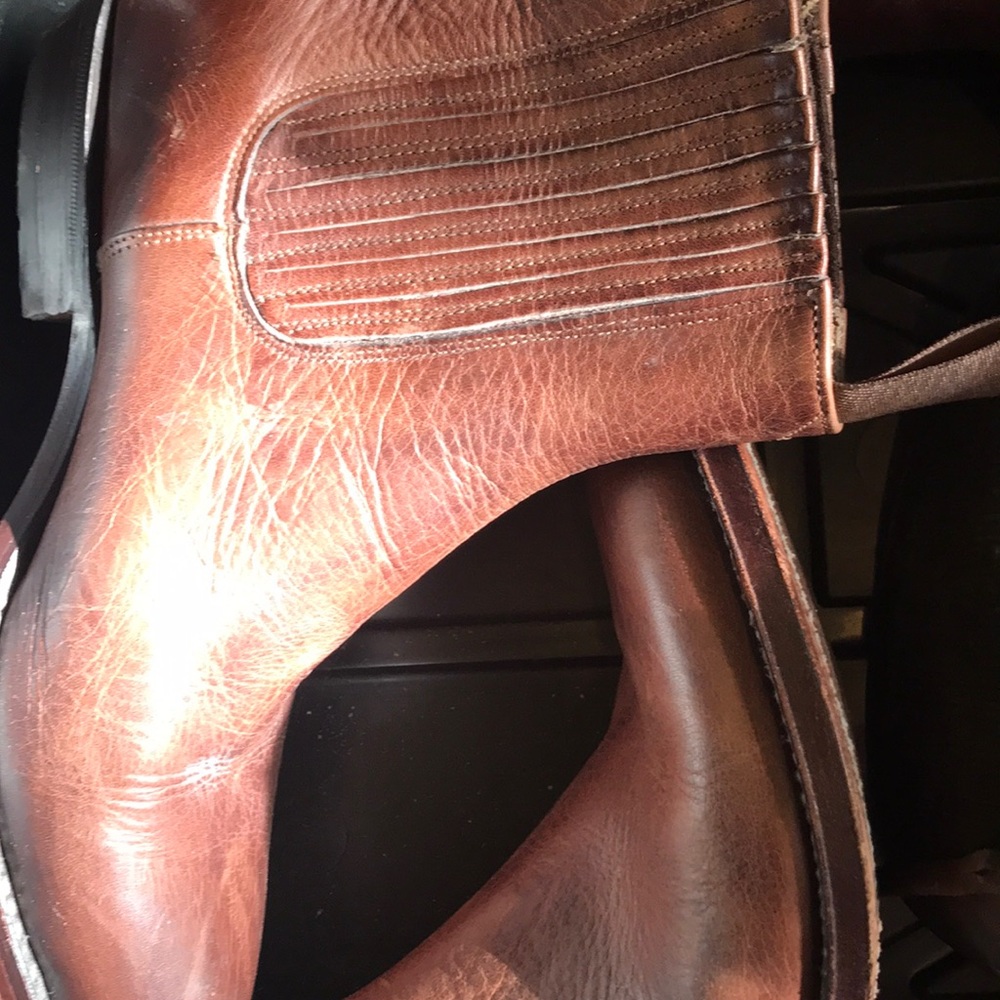 Boots - Picture 5 of 5